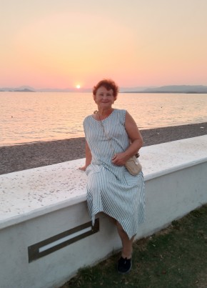 Елена, 62, Россия, Зеленоград