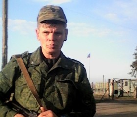 Виталий, 55 лет, Луганськ