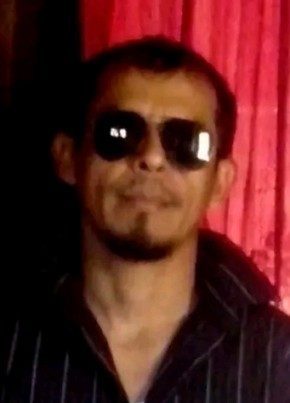 Luis из Managua 46 лет