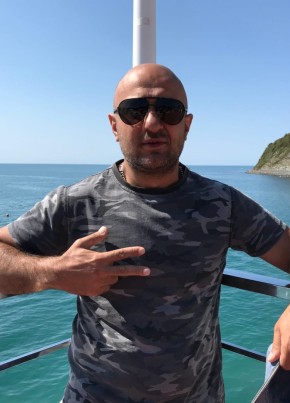 Александр из Ростова-на-Дону 44 года