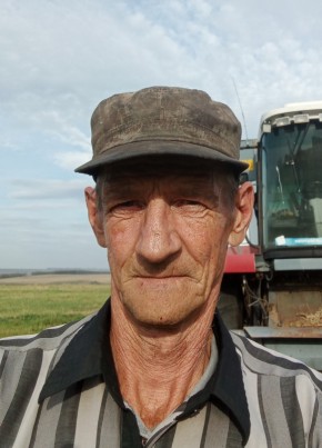 Владимир из Омска 54 года