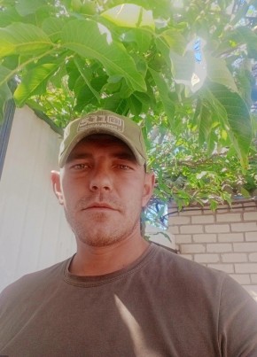 Дмитрий, 36, Россия, Новошахтинск