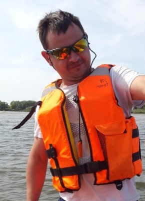Андрей из Апрелевки 42 года