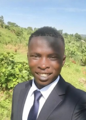 Eco из Kampala 18 лет