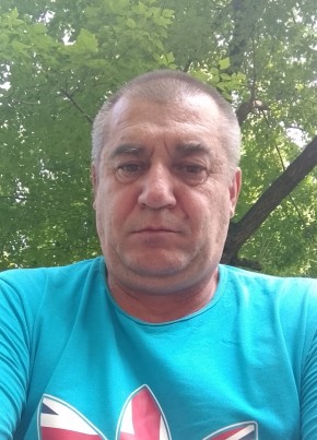 Aleksandr, 53, Russia, Artem