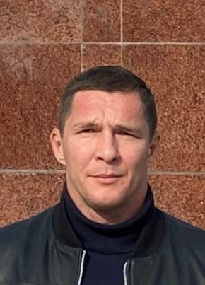 Валера из Москвы 44 года