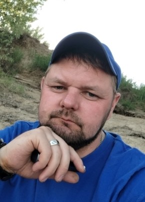 Дмитрий из Омска 36 лет