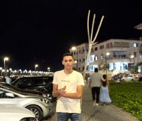 اياد, 18, Faraskur