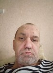 Viktor, 66, Saint Petersburg