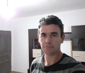 Novitsa, 40, Belgrade