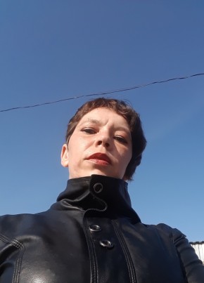 Оксана, 40, Россия, Усть-Катав