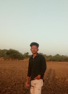 Aadi, 23, India, Ahmedabad