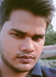 Karan Saroj, 21  , Allahabad