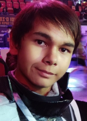 Murat Karamanov, 20, Uzbekistan, Bekobod