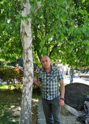 Александр, 67, Россия, Севастополь
