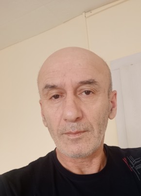 Гисмат из Новомосковска 58 лет