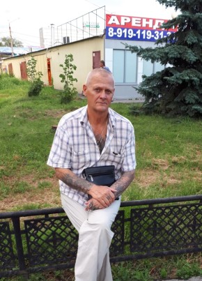 Андрей, 60, Россия, Сургут