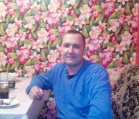 Василий, 46 лет, Слободской