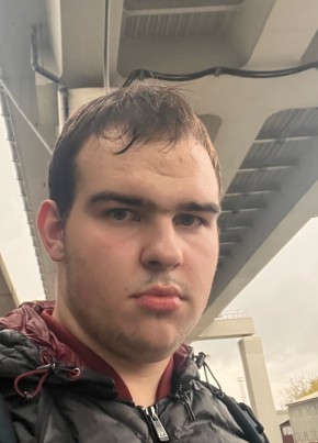 Artyem, 21, Russia, Moscow