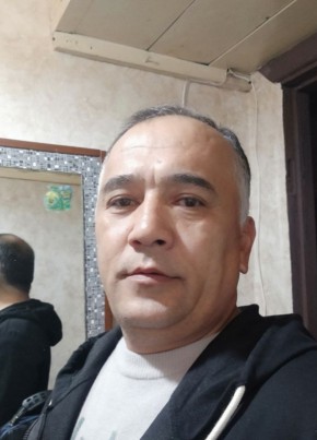 Умид из Jizzax 50 лет