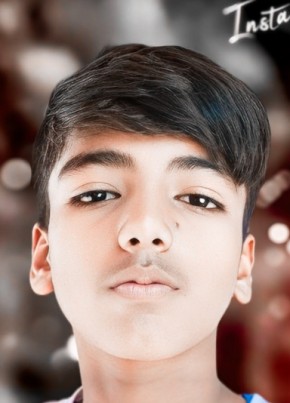 Luky, 18, India, Ahmedabad