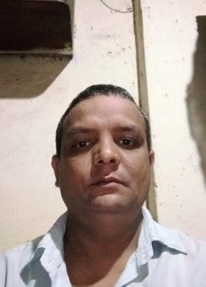 Suresh Sarma, 36, India, Pune