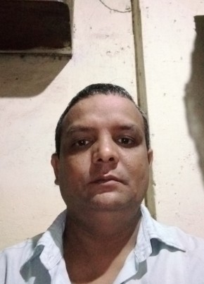Suresh Sarma, 35, India, Pune