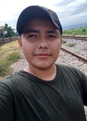 Iván Héctor, 19, Estados Unidos Mexicanos, Tampico