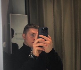 Denis, 19, Herning