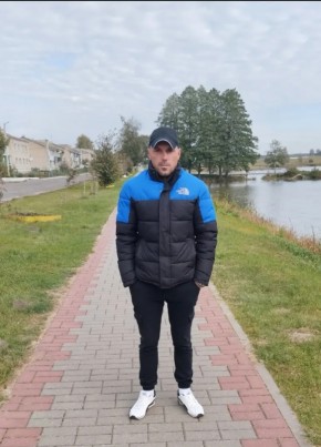 Руслан из Подольска 37 лет