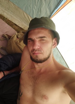 Виктор из Омска 34 года