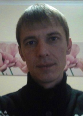 Igor, 41, Russia, Simferopol
