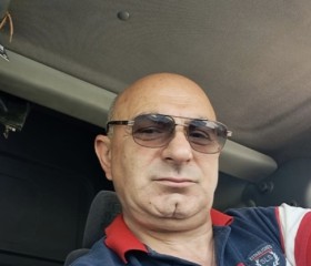 Artur, 51, Armavir
