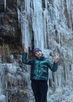 Elena, 39, Russia, Enem