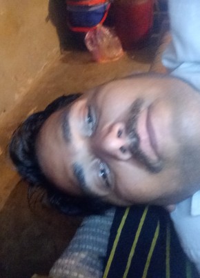 Sudesh, 25, India, Jalesar