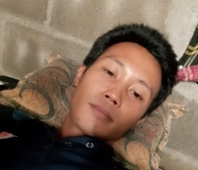 กอล์ฟ, 31, Sawang Daen Din