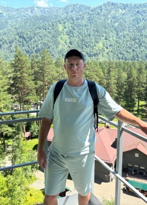 Михаил из Новосибирска 44 года
