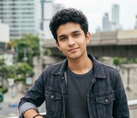 Ash, 20, Anand