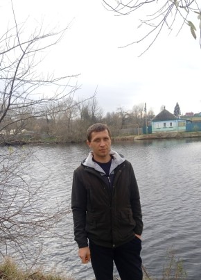 Николай, 27, Россия, Железногорск (Курская обл.)