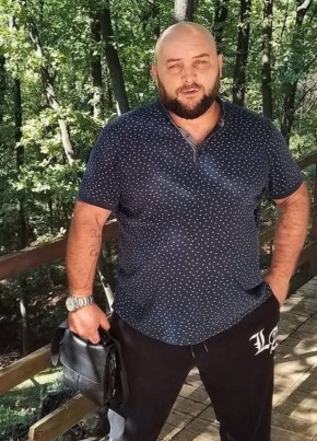 Octavian Lascu из Chişinău 40 лет