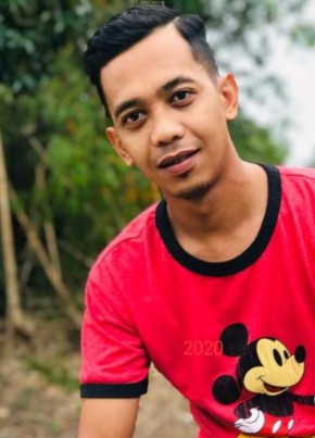 Aizudin из Batu Pahat 33 года