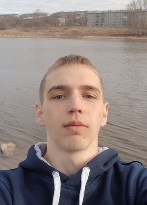 Emil, 23, Russia, Kamensk-Uralskiy