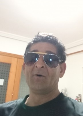 Ionel из Constanța 49 лет