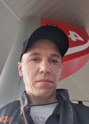 Dmitriy, 31, Russia, Perm