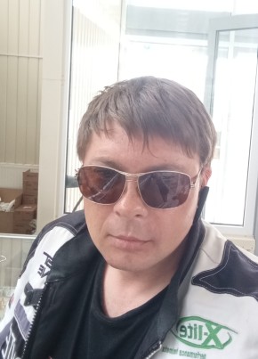 Виталий, 39, Россия, Кропоткин