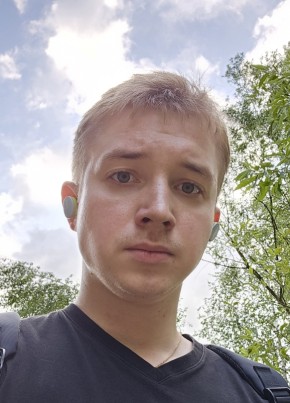 Иван из Москвы 24 года