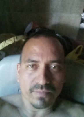 José, 39, República de El Salvador, Apopa