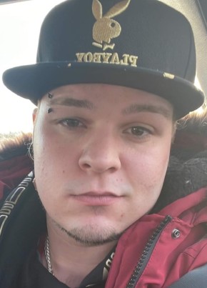 Sam, 21, Canada, Montreal