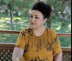 Umida, 55, Tashkent