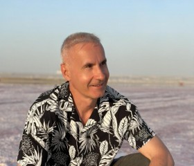 Yuriy, 61, Yekaterinburg